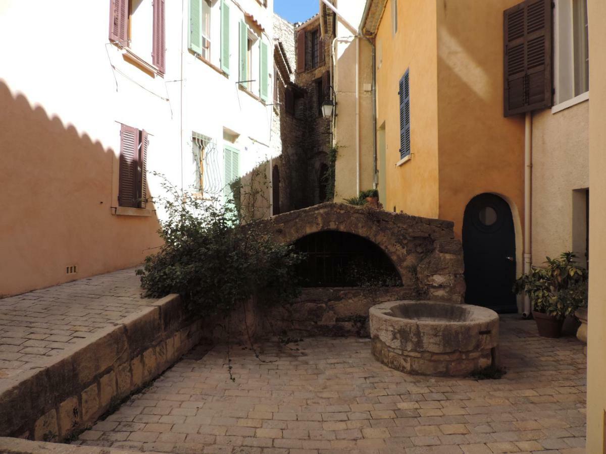 Le Logis De La Fontaine Apartment Ceyreste Exterior photo